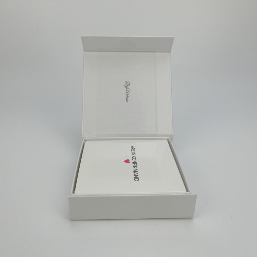 Mini Magnet Closure Gift Box 