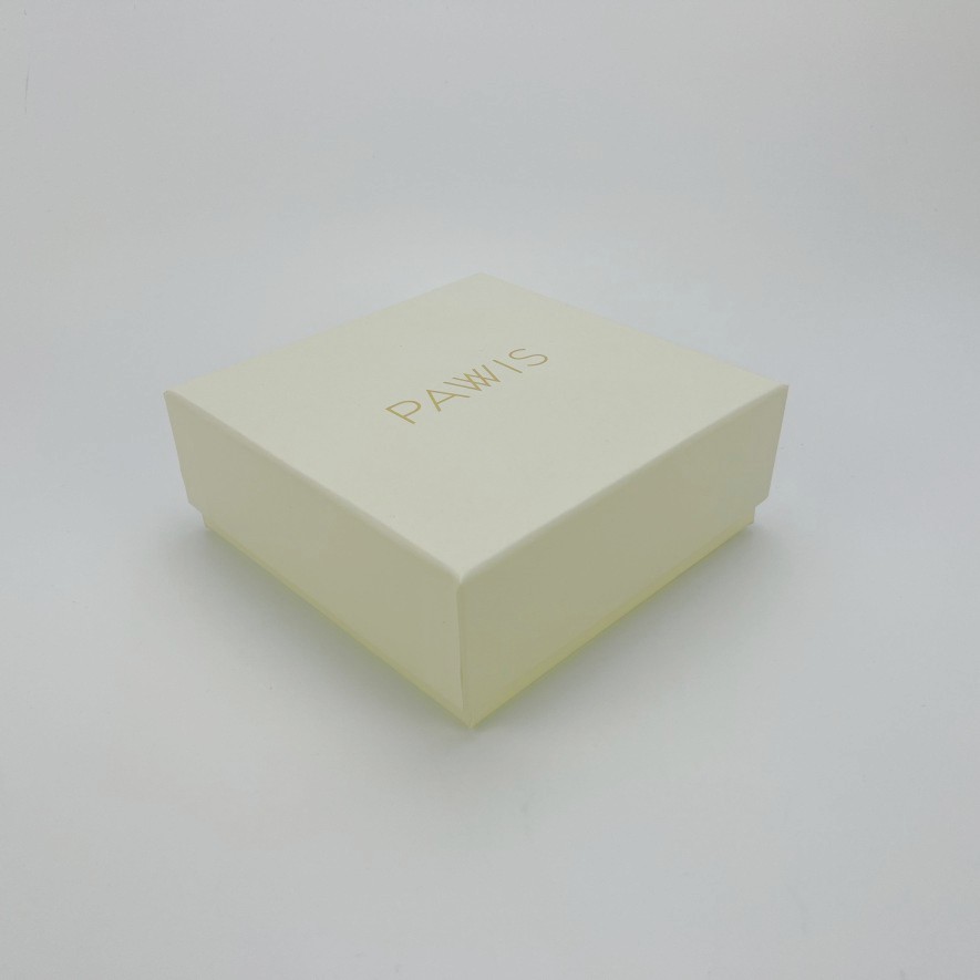 Set-up perfume gift box with hinged lid